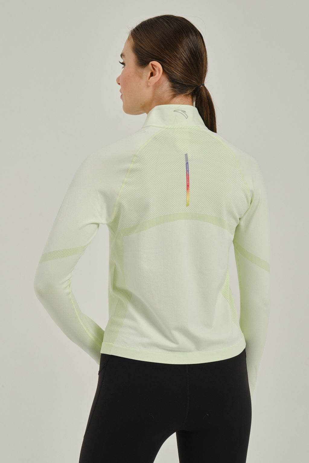 Лонгслив Бежевый/Зеленый ADVANCED RUNNING LS Tee - Anta фото 7