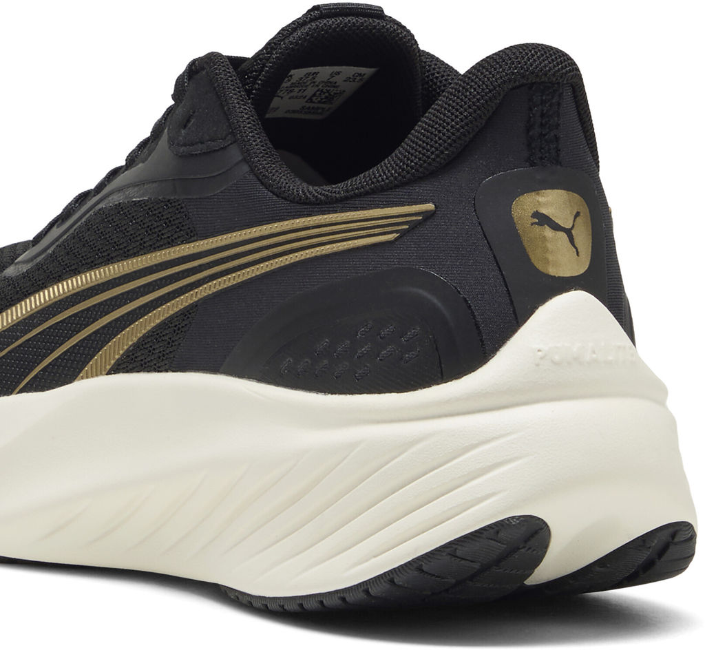 Кроссовки взрослые