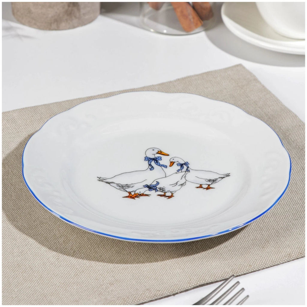 Тарелка мелкая 175 мм Гуси Надежда - Delta фото 6