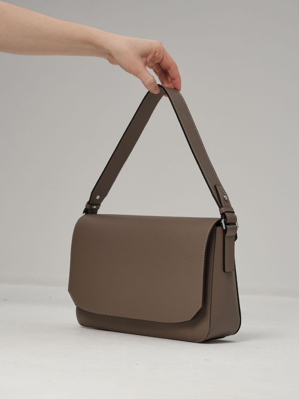 Сумка на плечо Deboro 30512 тауп