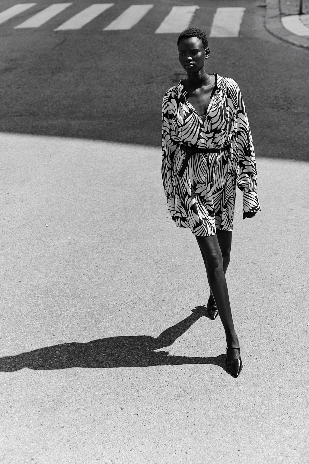 Vestido oversize con tiras de anudar - H&m фото 4
