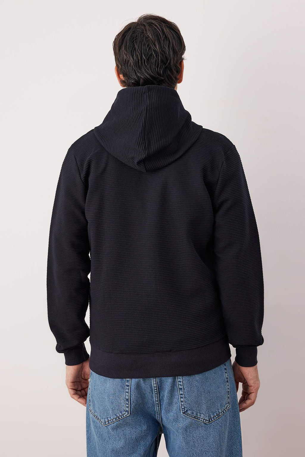 Siyah Regular/Normal Kesim Fermuarl? Kapusonlu Dokulu Sweatshirt TMNAW26SW00067 - Trendyolmilla фото 28
