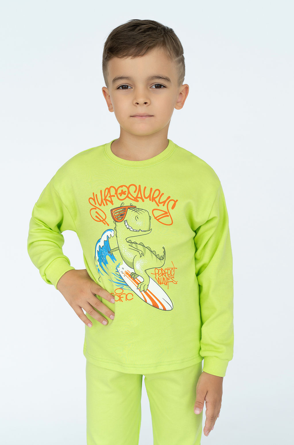 Пижама детская салатовая динозавр на скейте