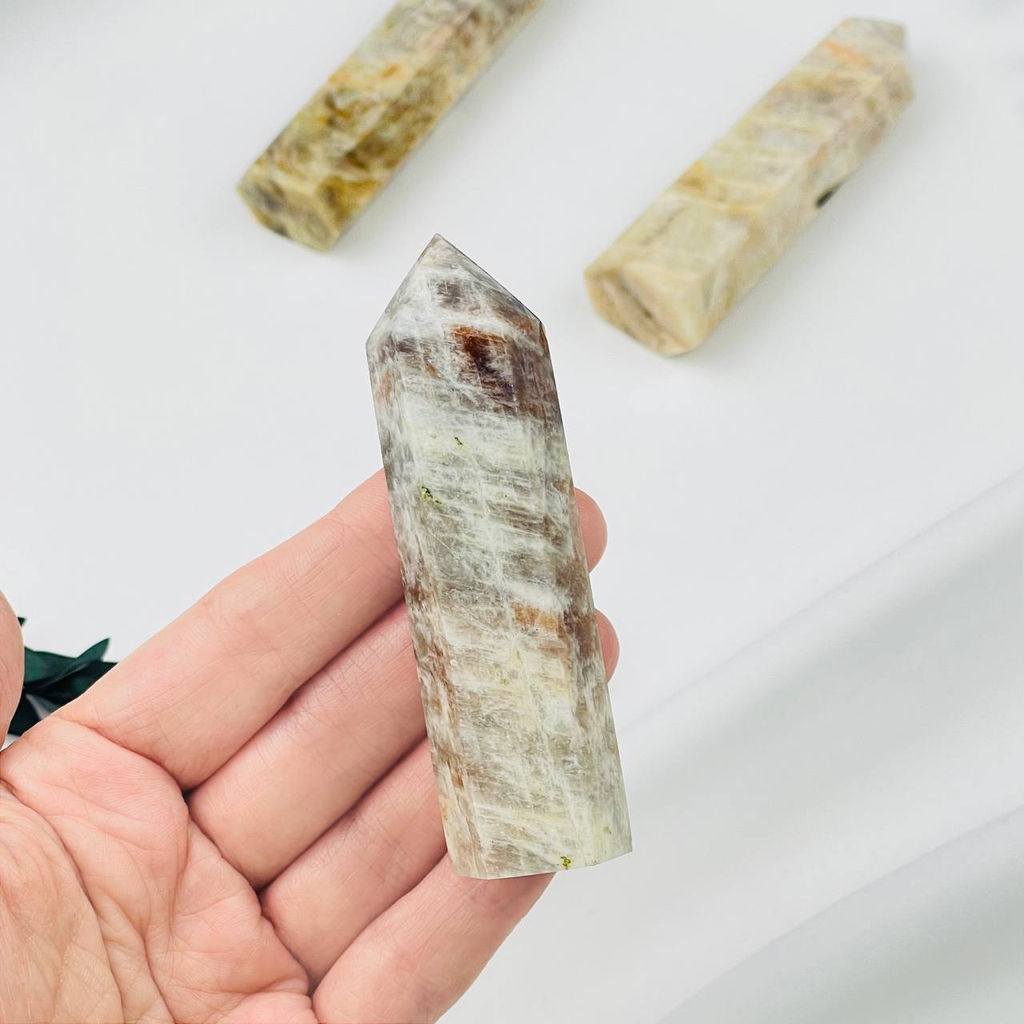 Кристалл из Лунного камня - Радуга самоцветов фото 4