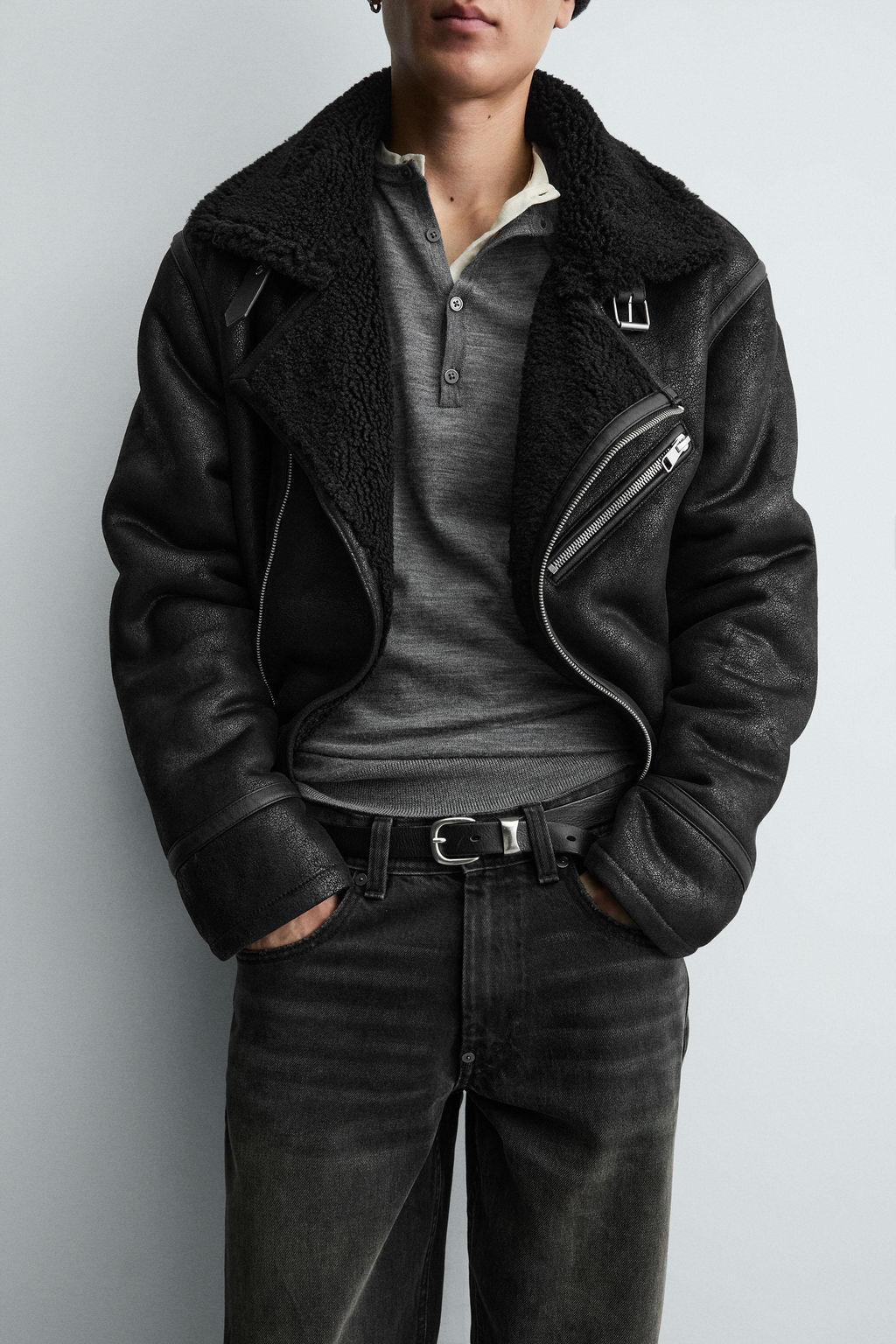 CONTRAST FAUX LEATHER JACKET - Zara фото 5