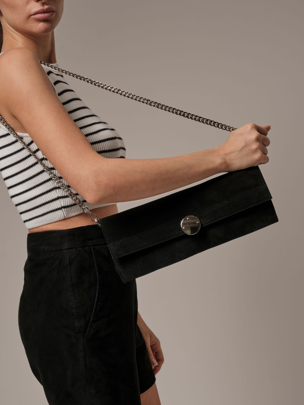 Клатч замшевый Deboro 30477 черный