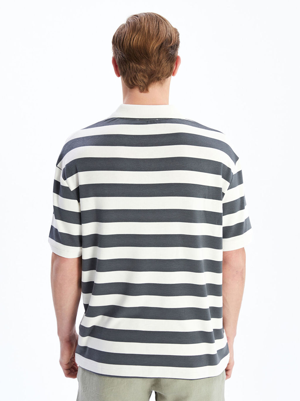 LC Waikiki Mavi Polo Yaka _izgili Penye Erkek Ti__rt