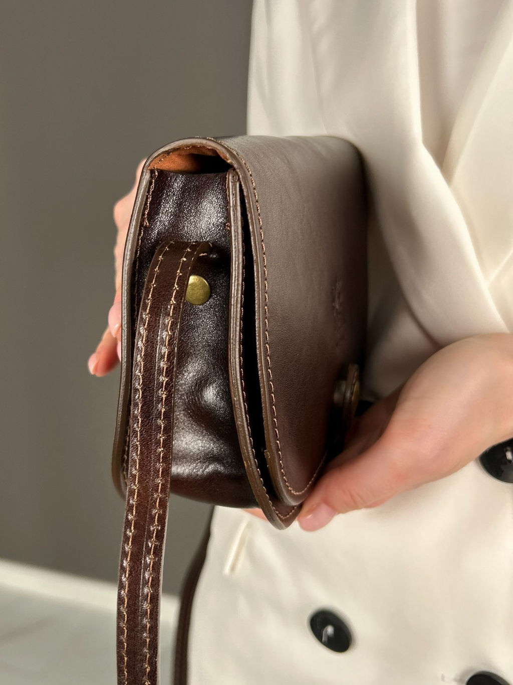 Сумочка женская из телячьей кожи