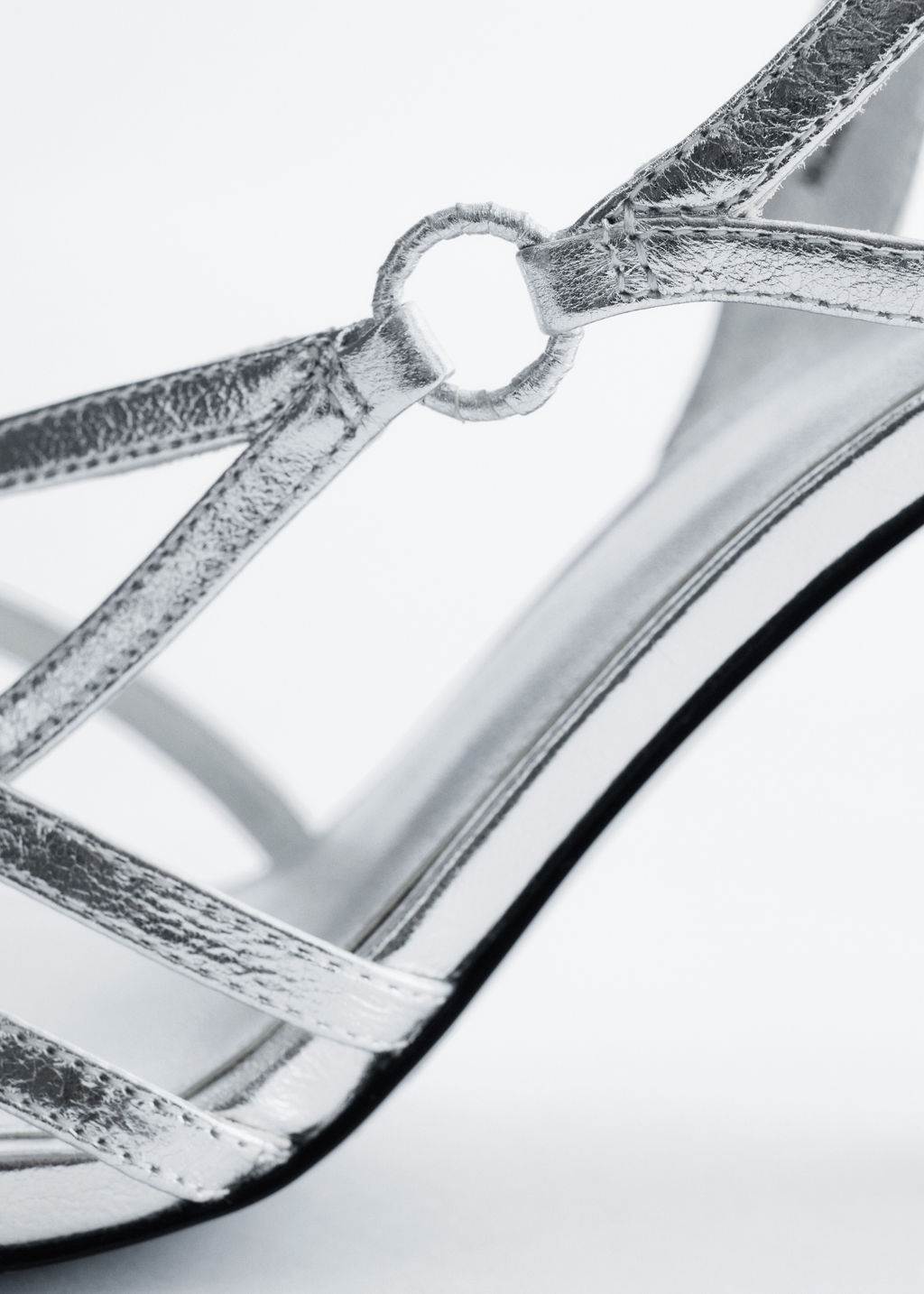 Sandalias de piel con anilla - H&m фото 6