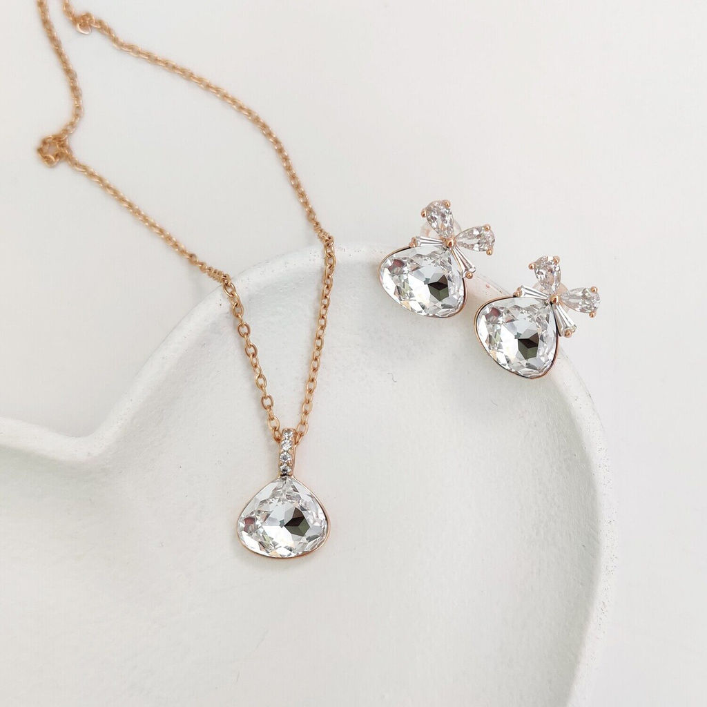 Комплект с кристаллами Swarovski