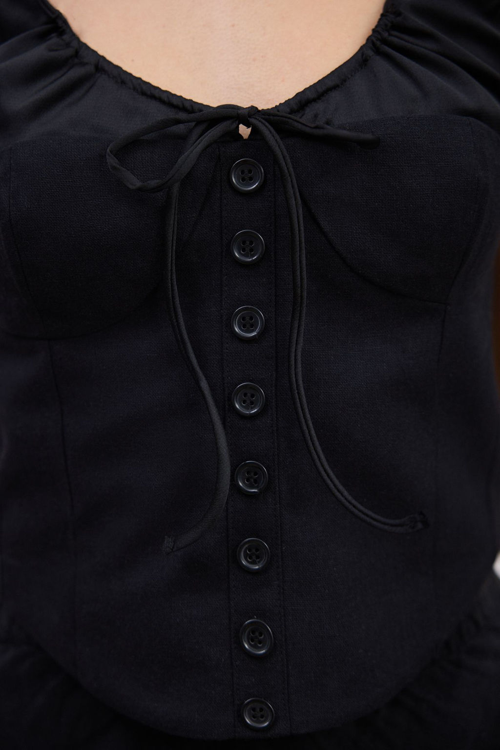 Trendyolmilla Siyah Keten Icerikli Saten Detayl? Fitted Ask?l? Dokuma Bluz TWOSS25BZ00419  фото 3