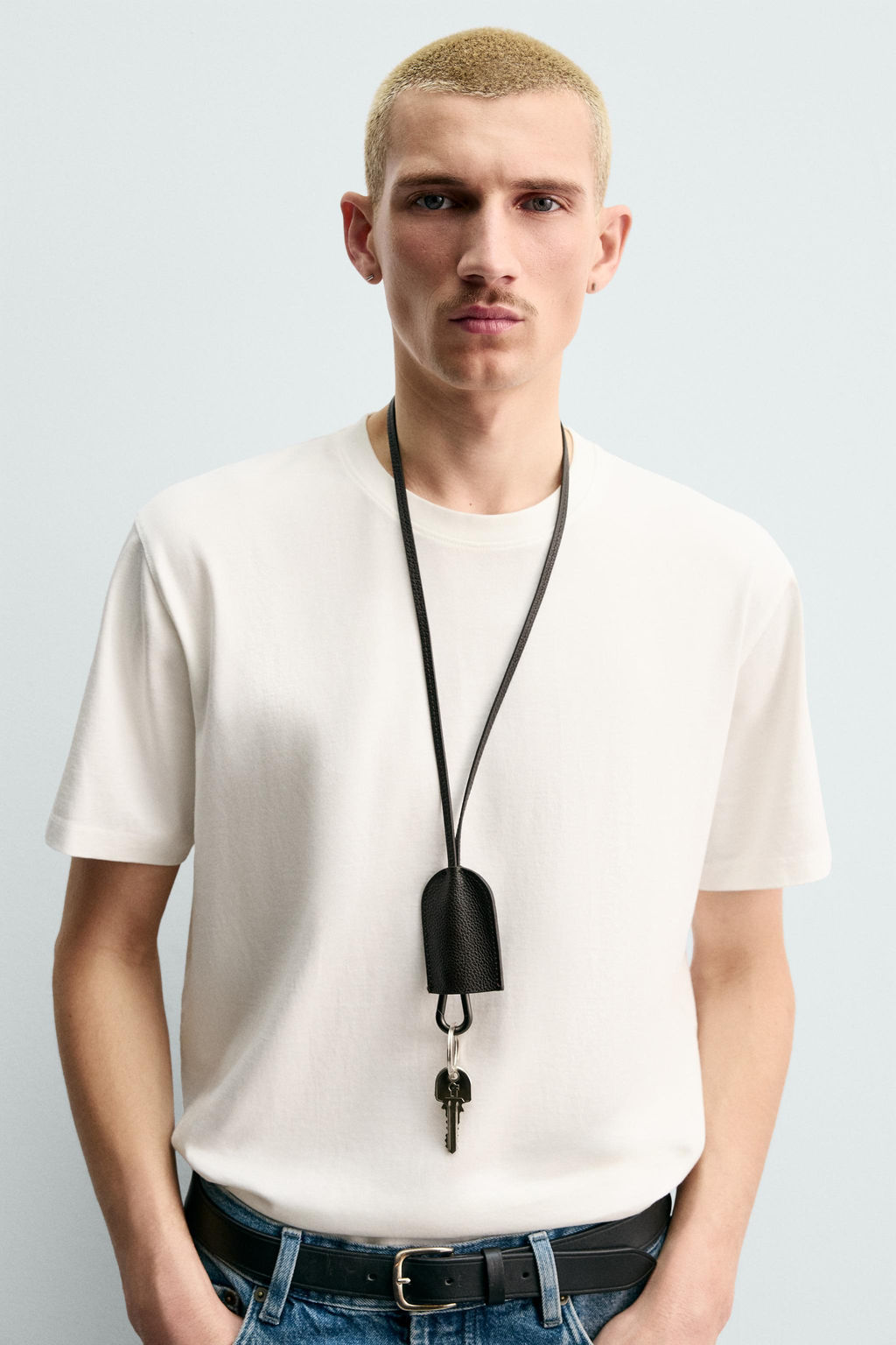 LEATHER PENDANT KEYRING - Zara фото 2