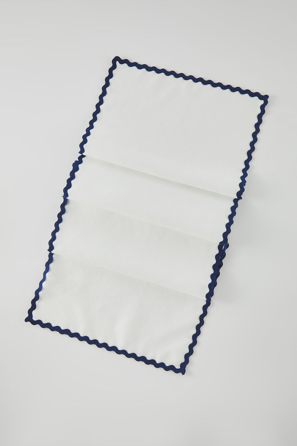 Trendyolmilla Home Lacivert Su Tas? Aksesuarl? Runner 40x140cm TPHSS25RUN00006  фото 2