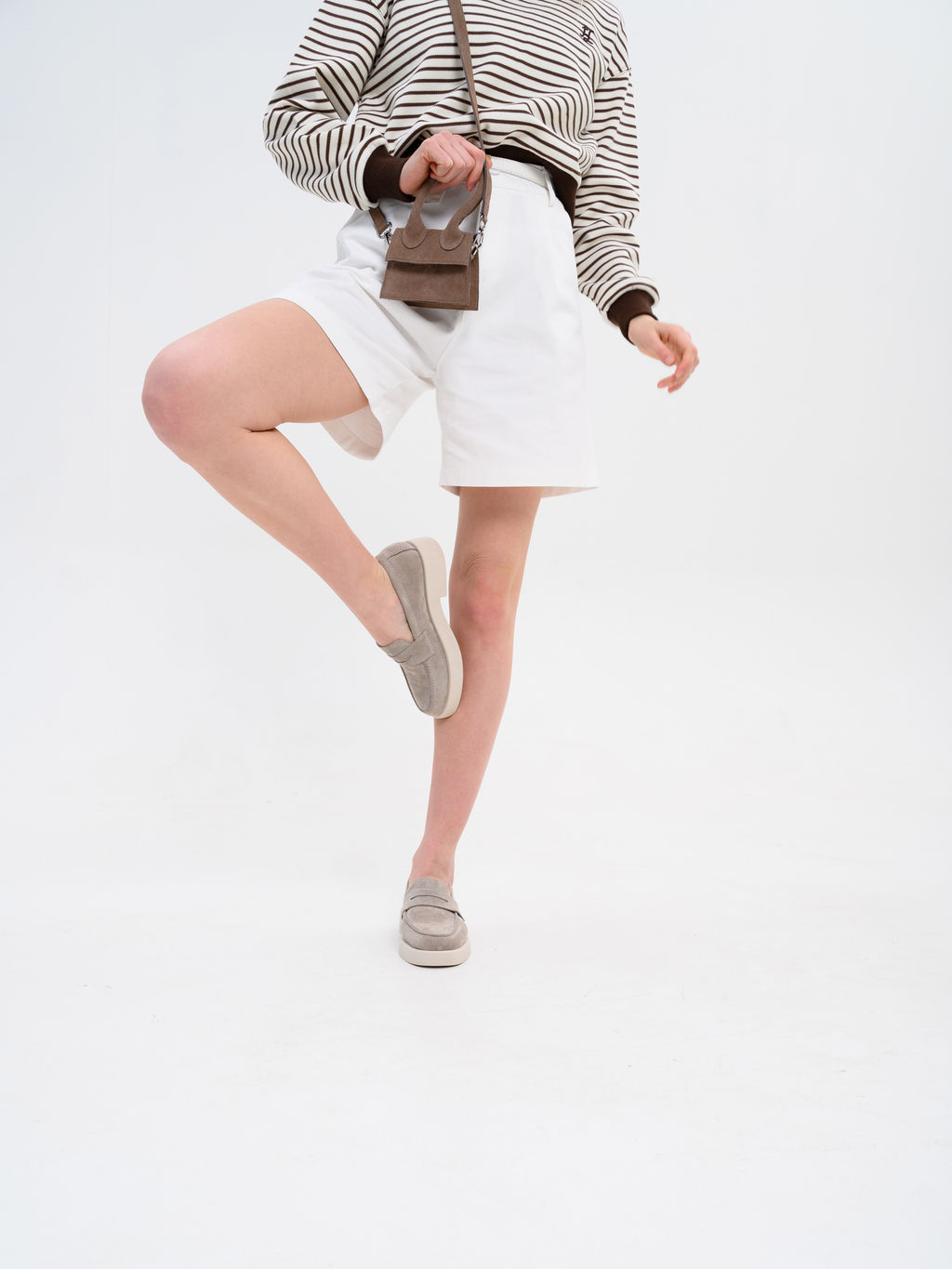 Лоферы туфли 176.1593be.Каменный замша