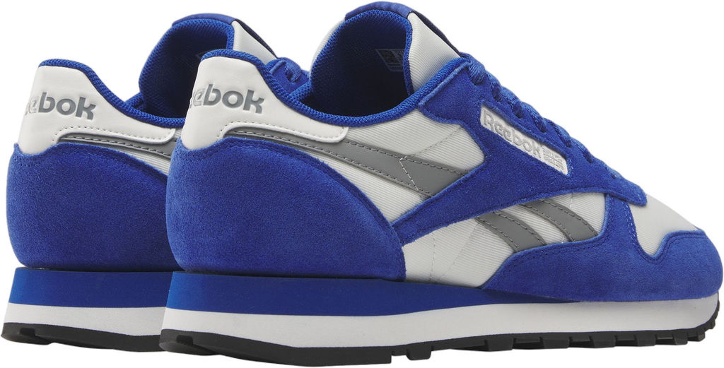 Кроссовки взрослые