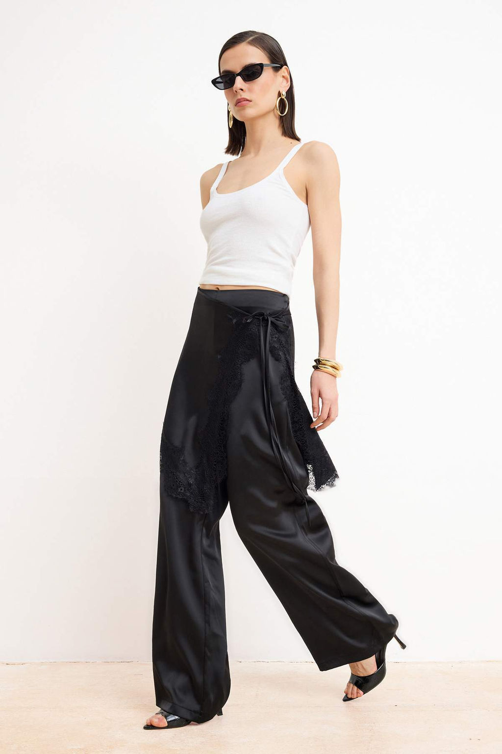 Siyah Sal Detayl? Saten Wide Leg Saten Pantolon TPRSS26PL00007 - Trendyolmilla фото 2