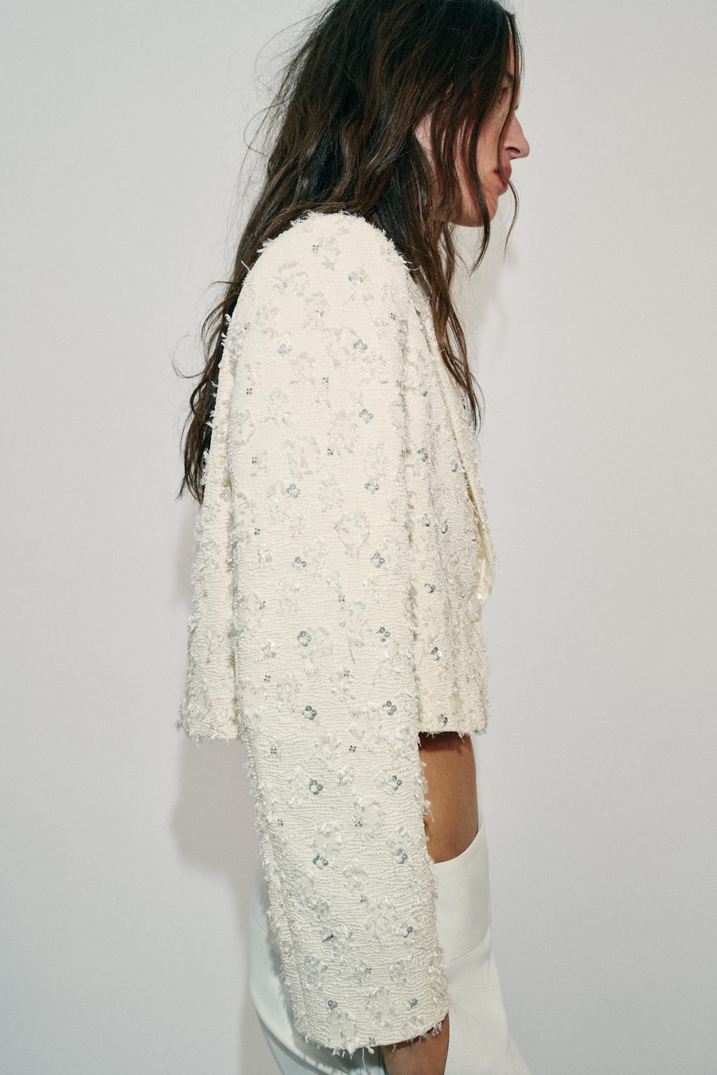 BLAZER CORTA DESFLECADA ABALORIOS / Crudo - Zara фото 5