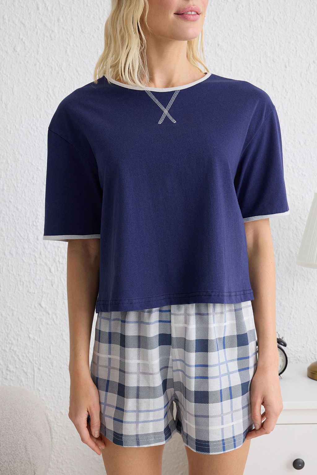 Trendyolmilla Lacivert %100 Pamuklu Ekoseli Biye Detayl? Sortlu Orme Pijama Tak?m? THMSS25PT00097 фото 9