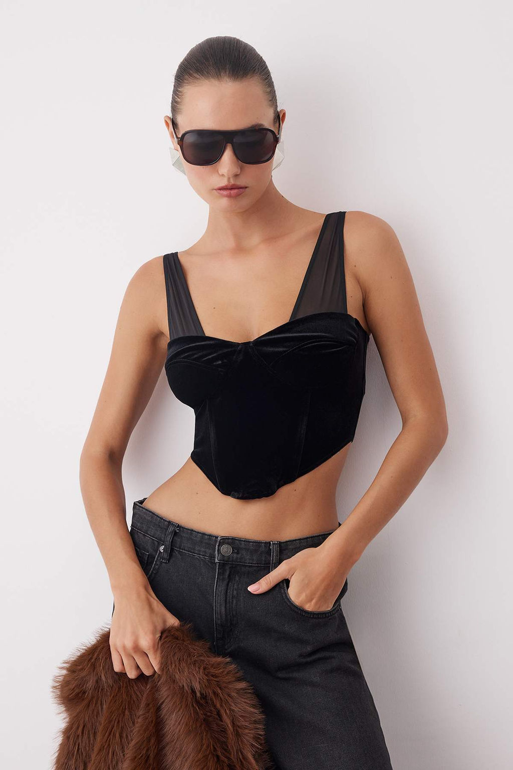 Limited Edition Siyah Kadife Kalp Yaka Tul Detayl? Party Bluz TPRAW26BZ00027 - Trendyolmilla фото 5
