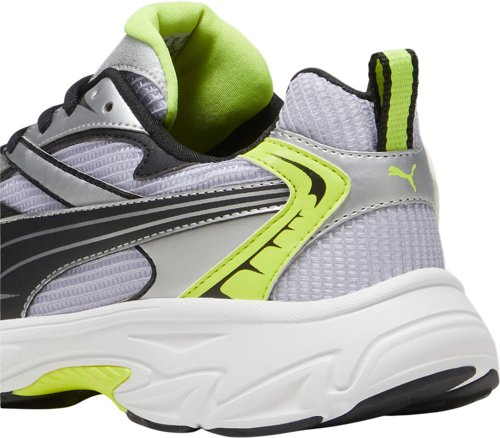 Кроссовки взрослые