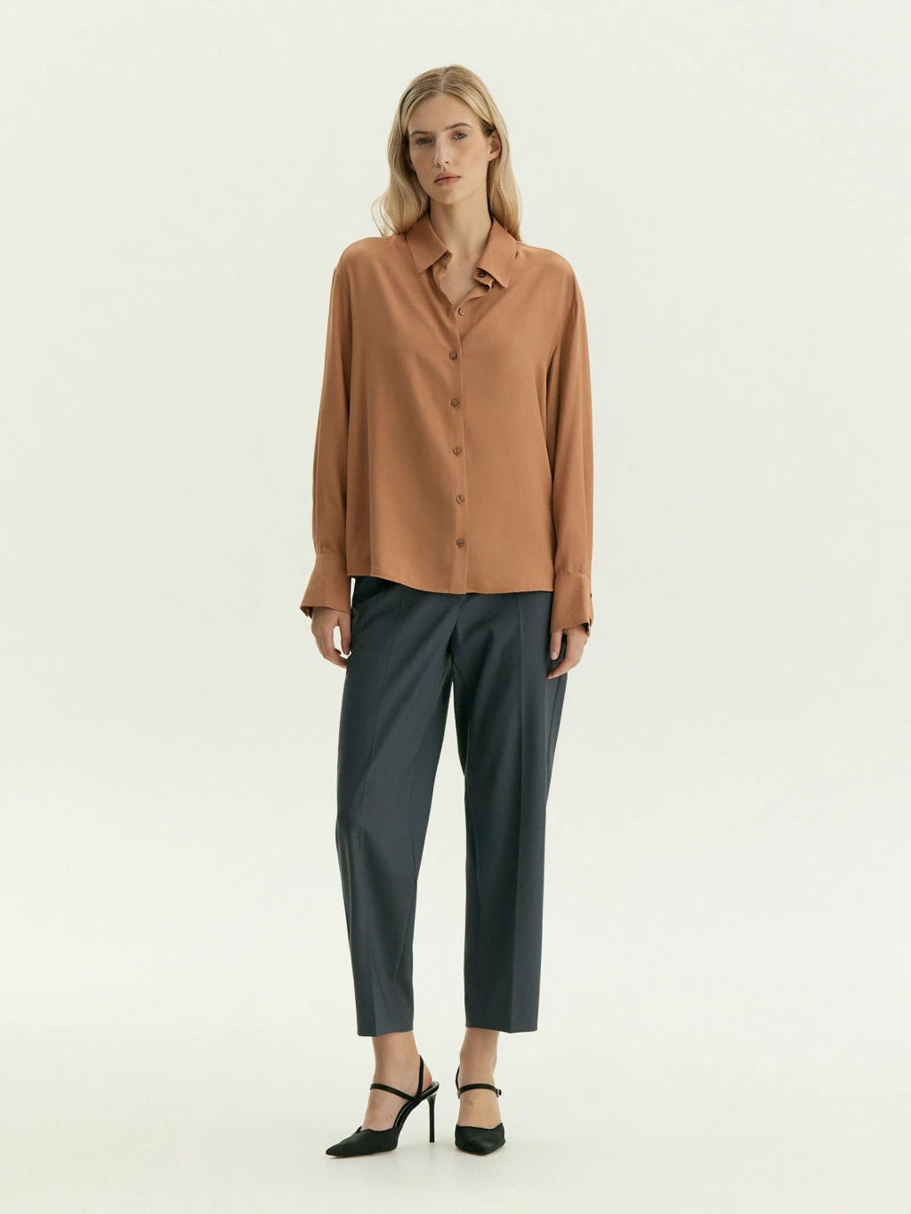 Рубашка из 100% вискозы EMKA