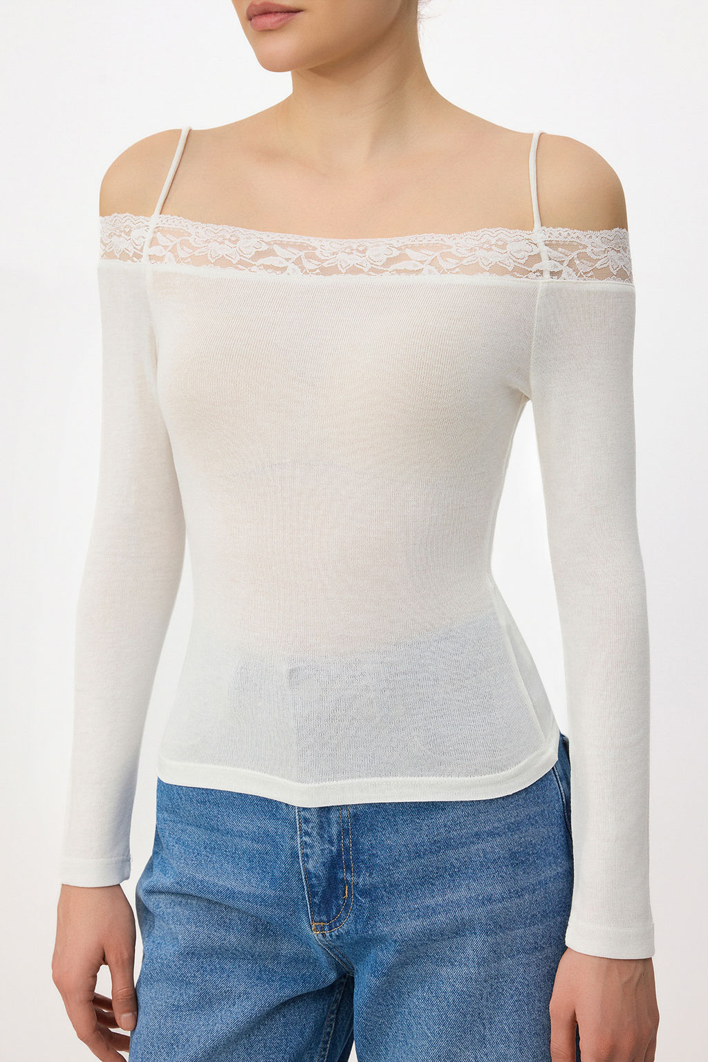 Ekru Duz Fitted Carmen Yaka Uzun Dantel Detayl? Premium Yumusak Orme Bluz TWOSS26BZ00704 - Trendyolmilla фото 3