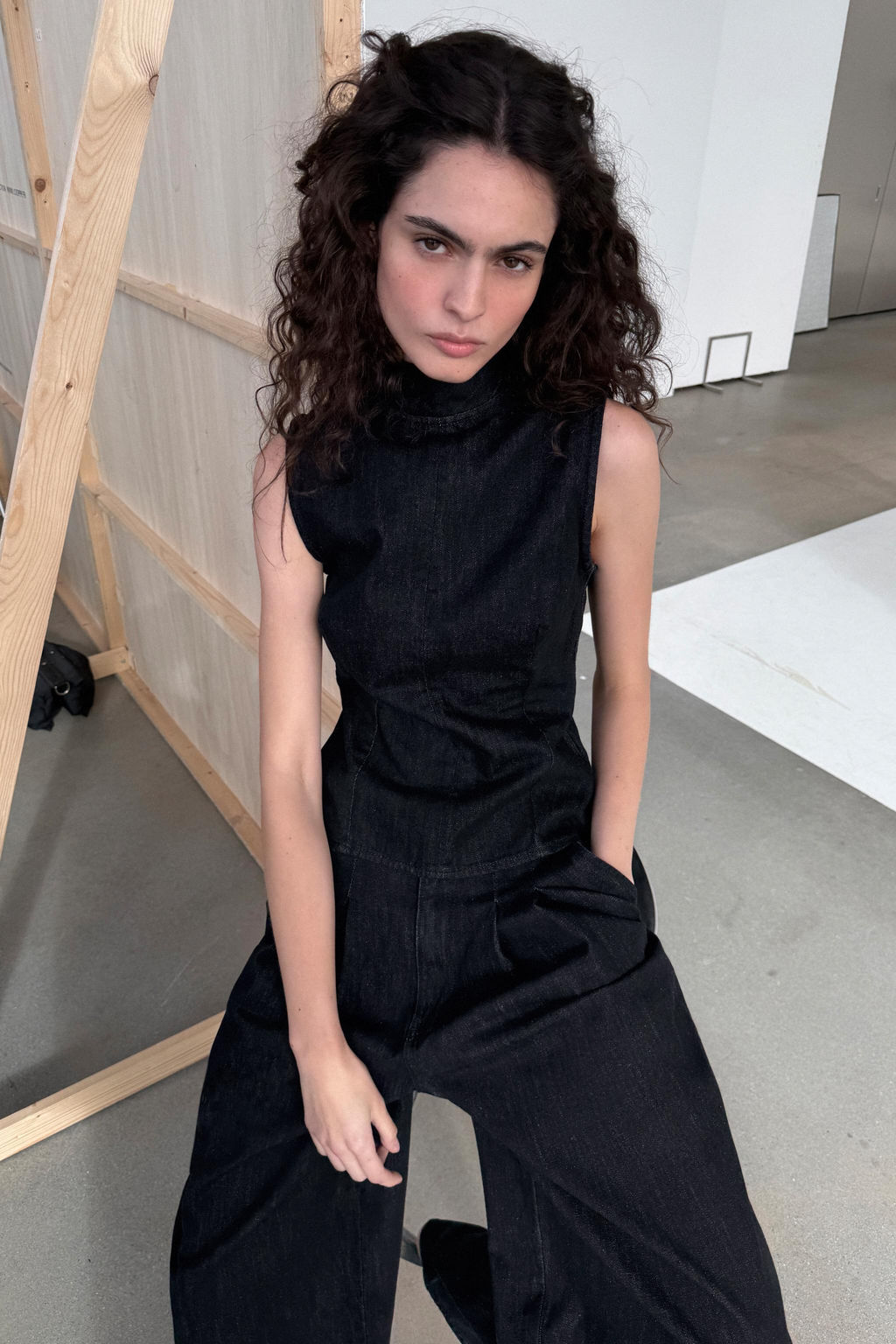 TRF DENIM HALTER TOP WITH TIE DETAIL - Zara фото 15