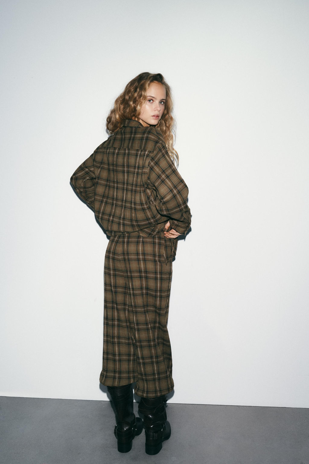 CHECK SAROUEL TROUSERS - Zara фото 4