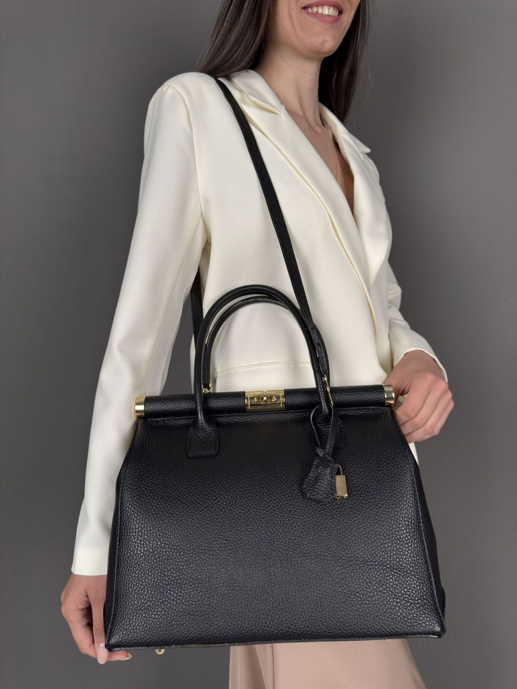 Сумка женская из телячьей кожи