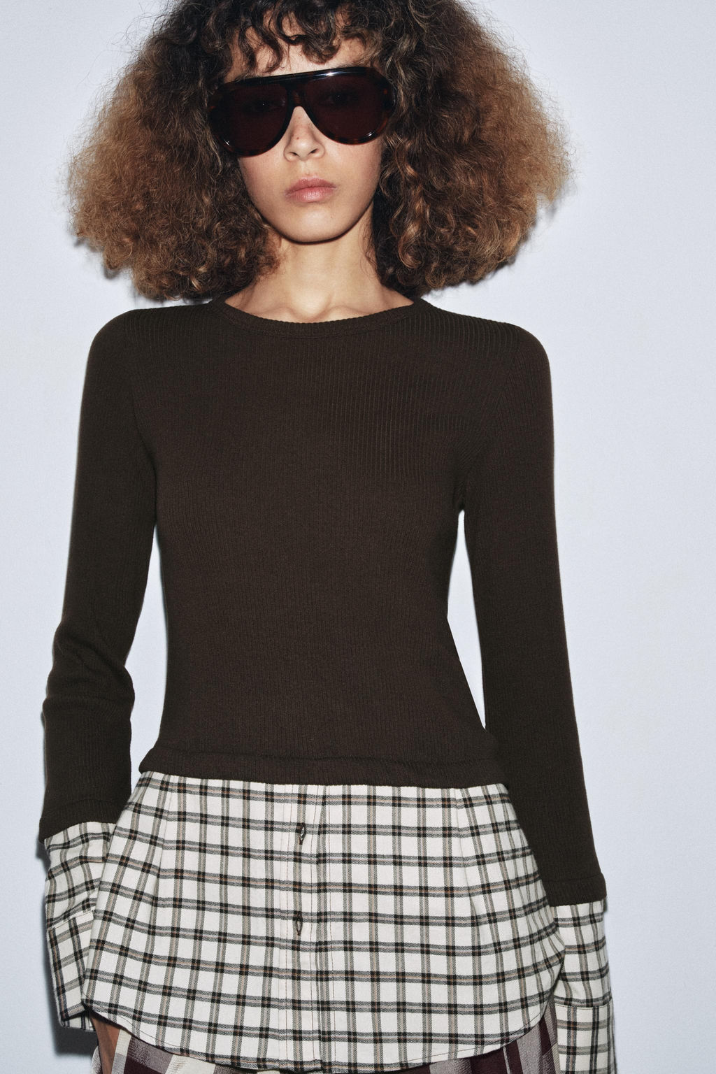 CONTRAST CHECK T-SHIRT - Zara фото 5