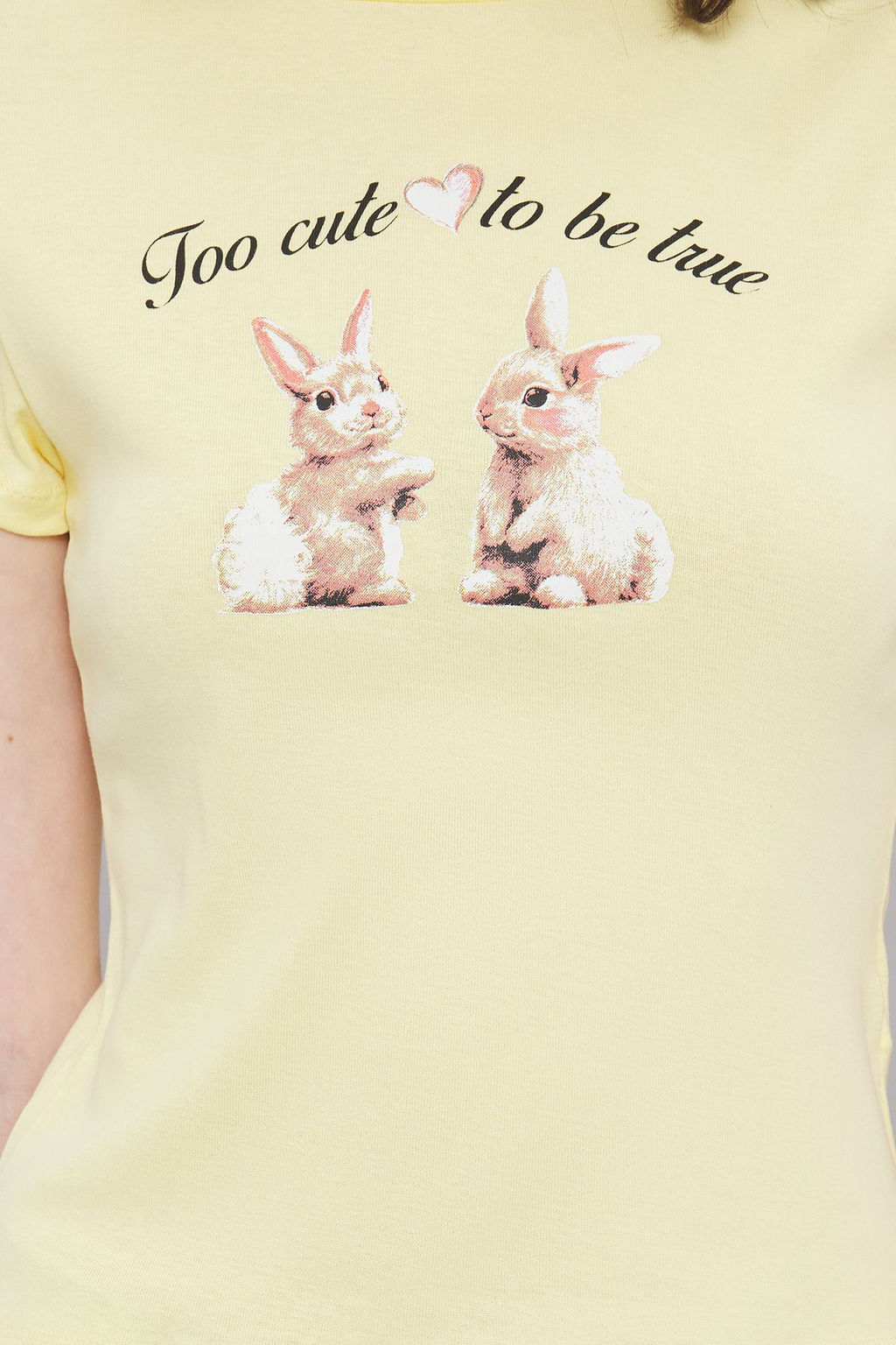 Ac?k Sar? Tavsan Bask?l? Fitted/Vucuda Oturan Orme T-Shirt TWOSS25TS00095