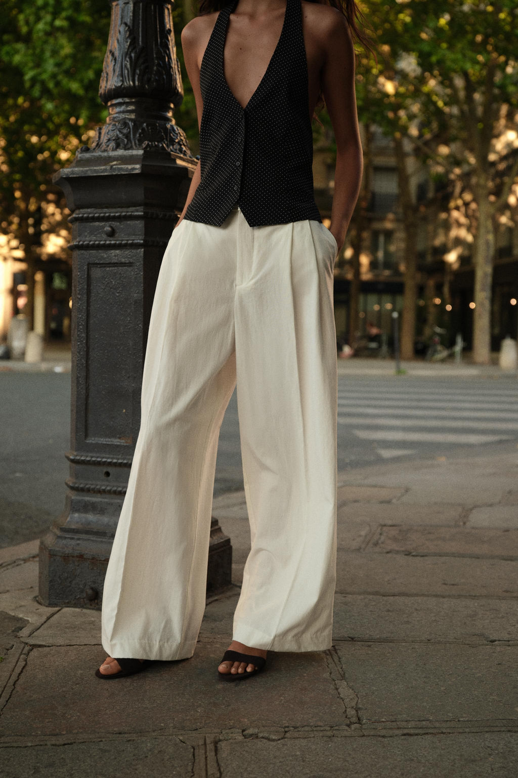 PLEATED TROUSERS WITH FLAPS - Zara фото 2