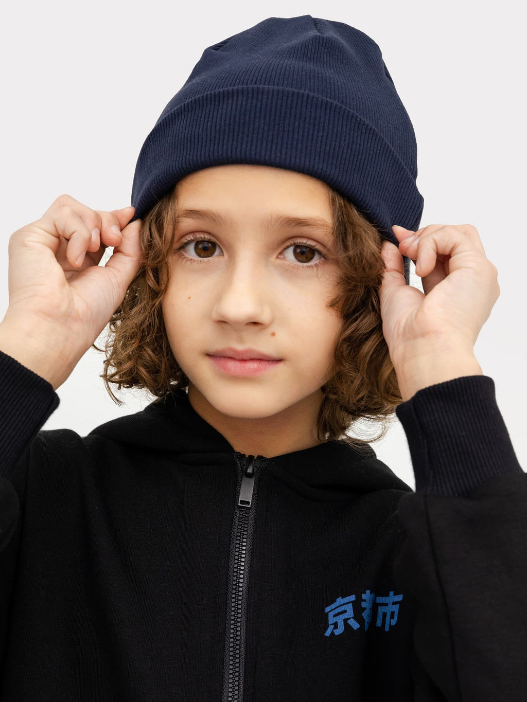 Шапка детская в темно-синем цвете - Mark formelle фото 3