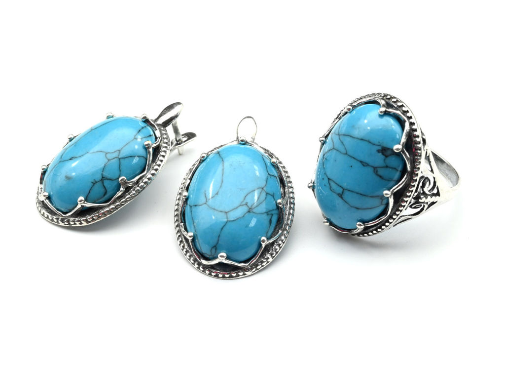 Кольцо Серьги с бирюзой ( имитация ) размер 19