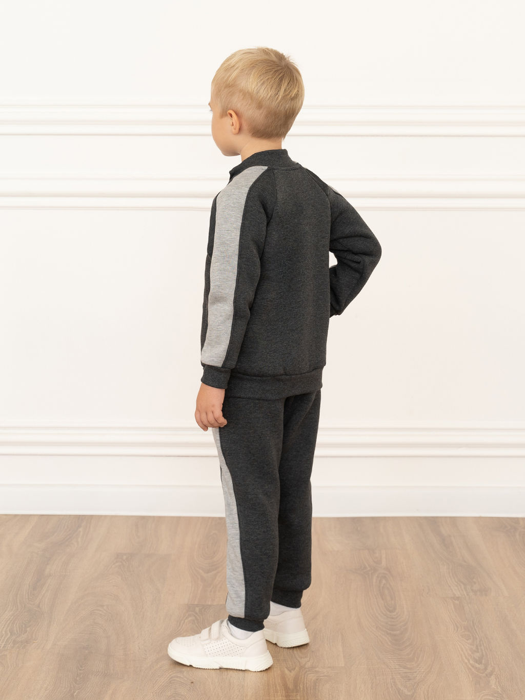 Костюм детский спортивный серый