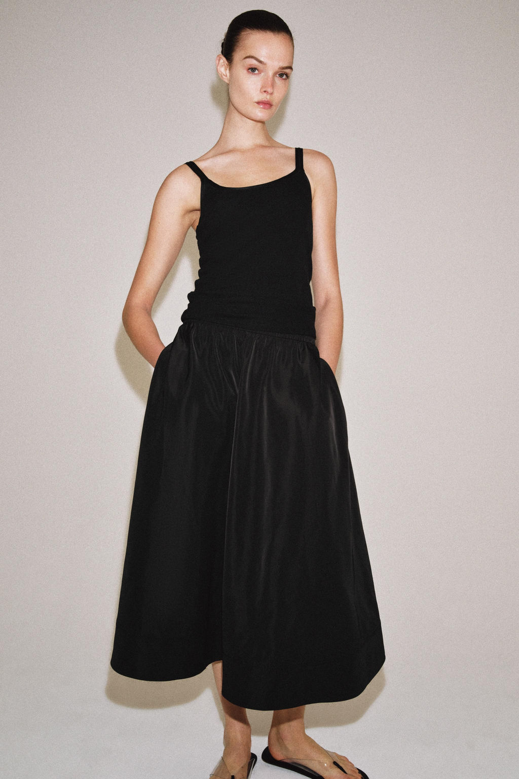 FALDA MIDI CAPA ZW COLLECTION / Negro - Zara фото 4
