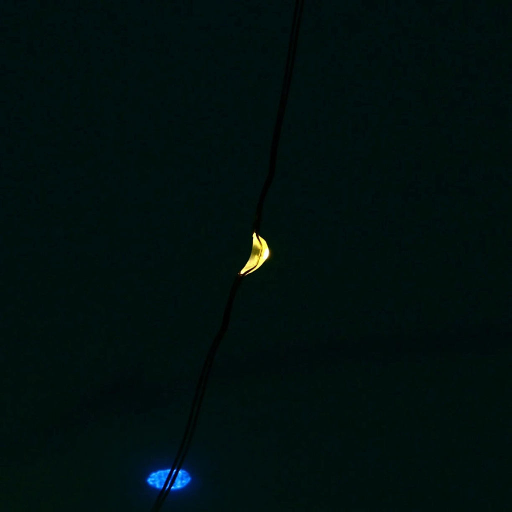 Цена за 2шт. Гирлянда для дома на батарейках 1,5 м 15 ламп LED, 1 реж.,IP-20, Мультицвет