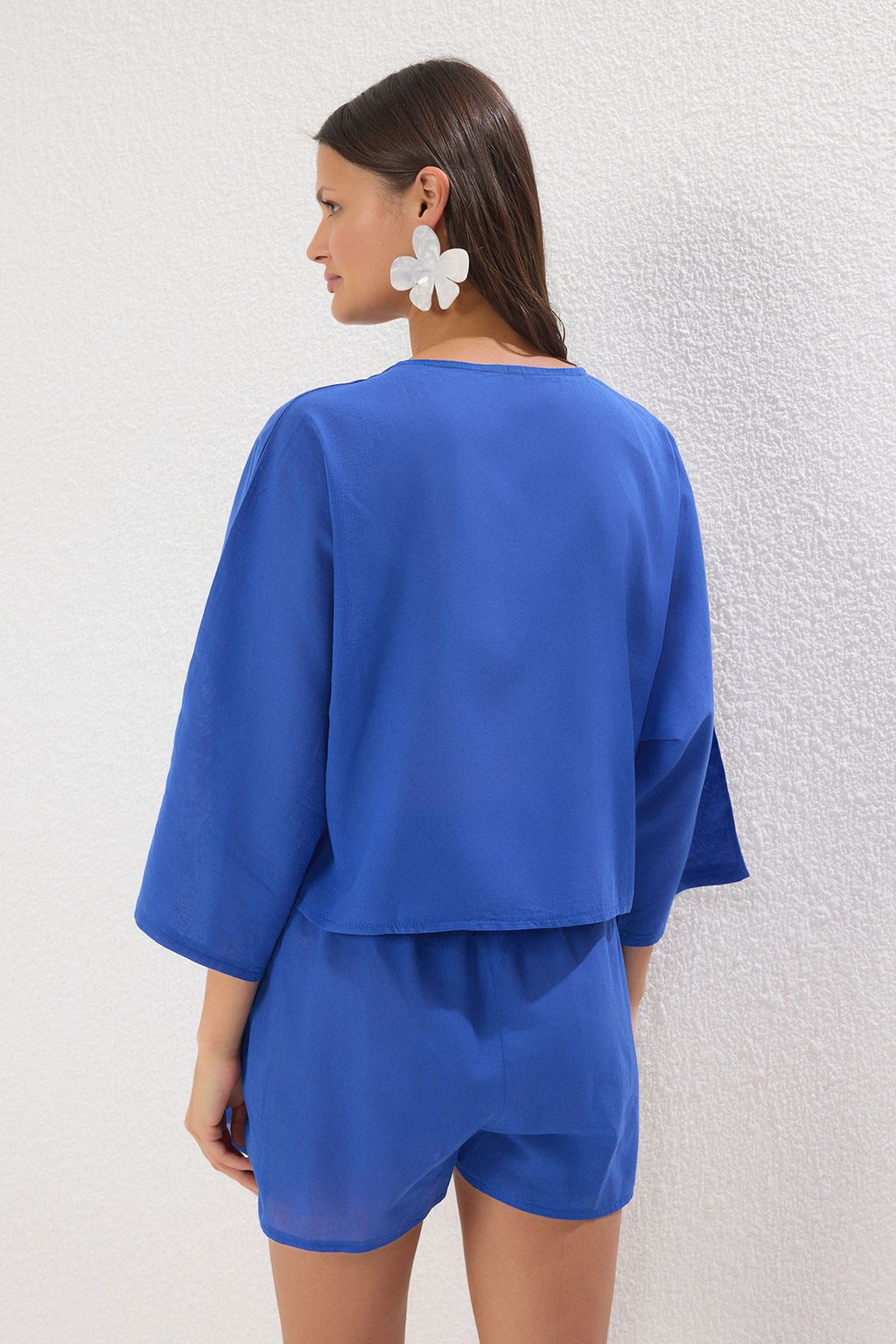 Plaj Giyim %100 Pamuk Saks Dokuma Baglama Detayl? Gomlek-Sort Tak?m TBESS22AU0086