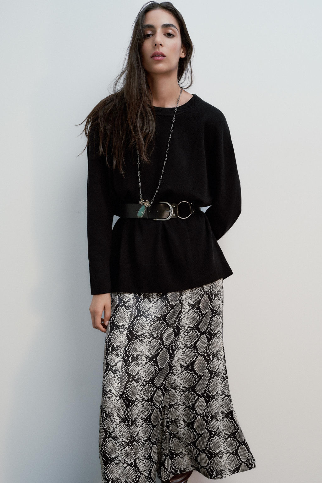 ANIMAL PRINT SATIN MIDI SKIRT - Zara фото 3