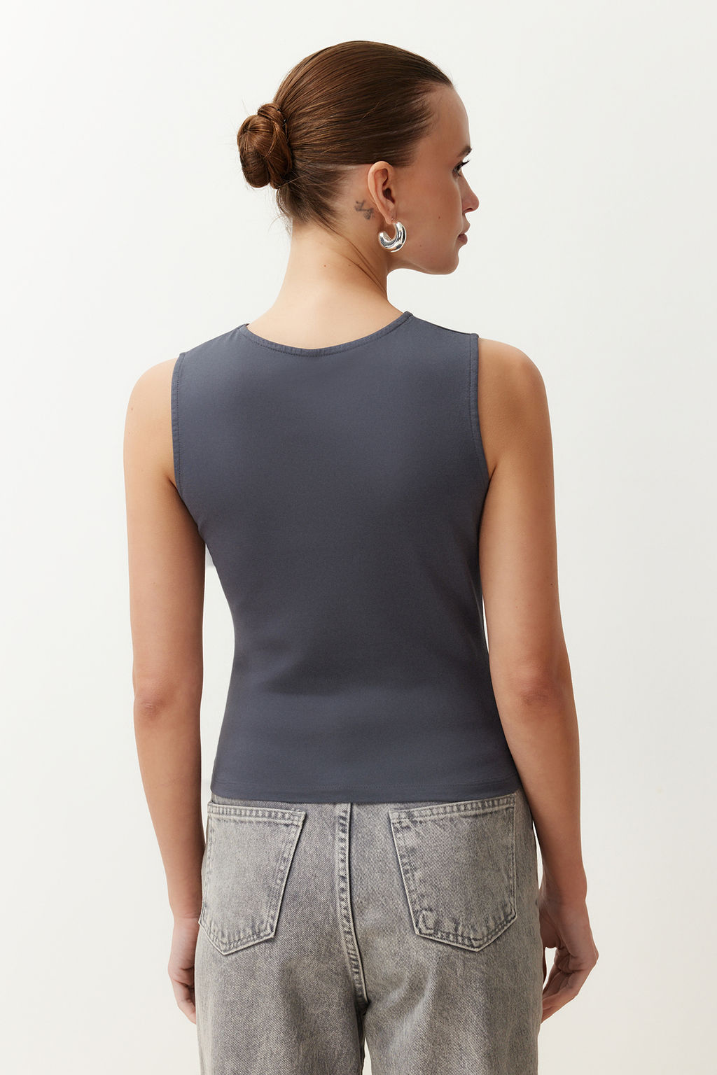 Antrasit Fitted/Vucuda Oturan Bisiklet Yaka Kul Gozu Detayl? Orme Atlet TWOSS24AL00046 - Trendyolmilla фото 6