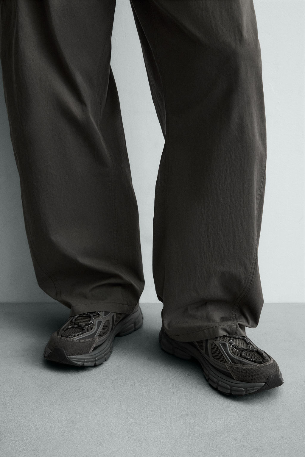 ZAPATILLA SUELA VOLUMEN / Negro - Zara фото 2