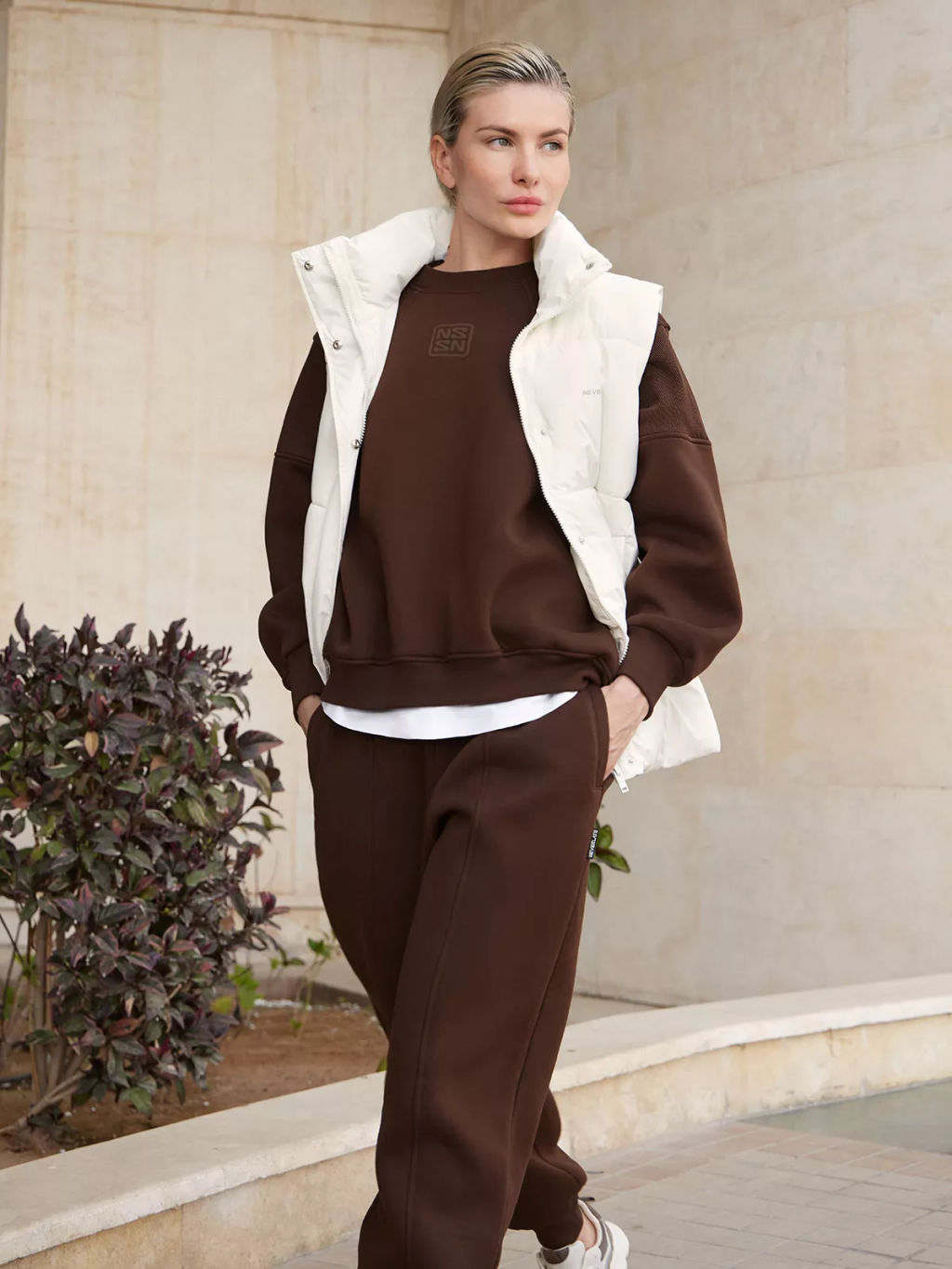 Утепленая жилетка оверсайз - NEVERLATE фото 5