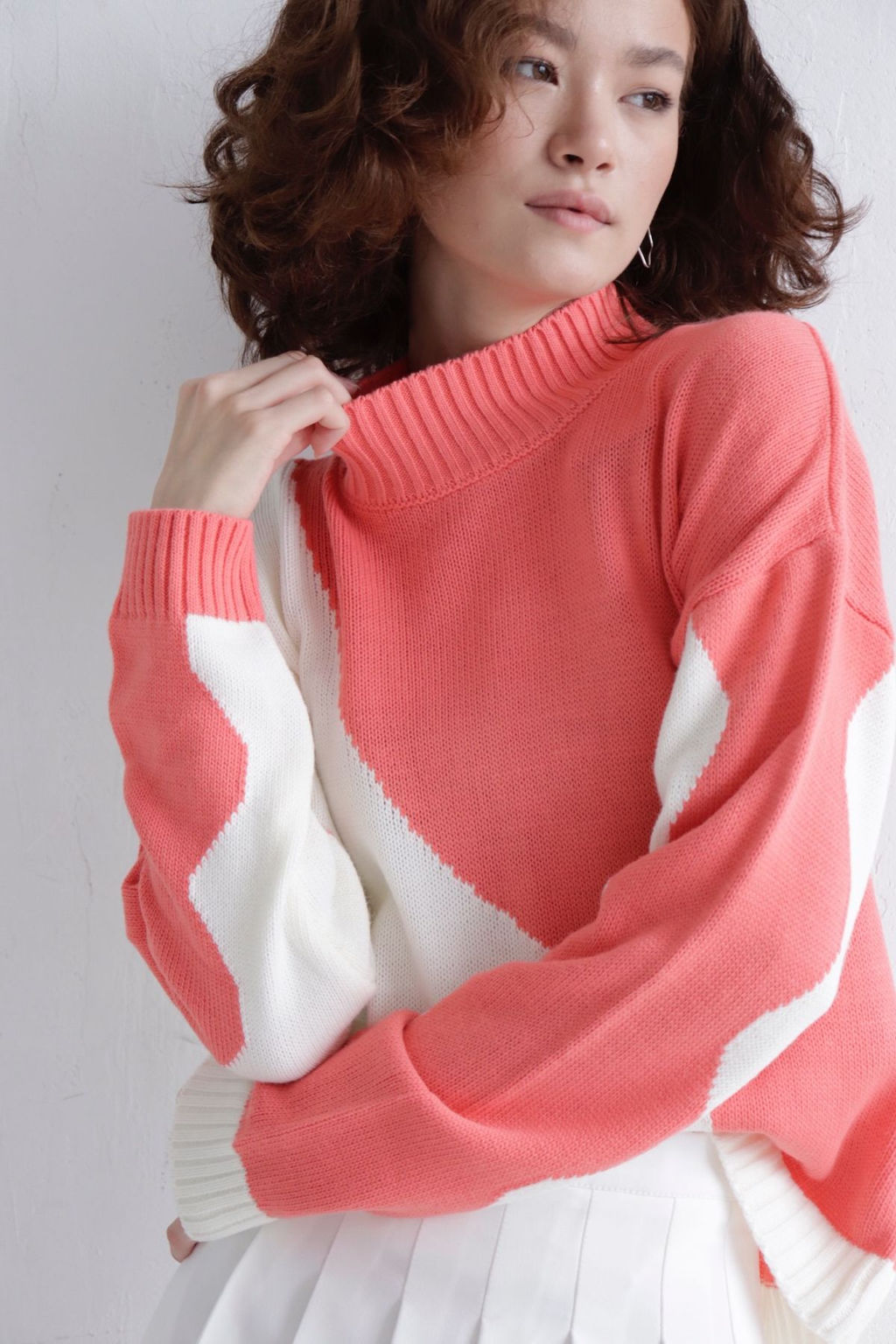 10080 Свитер кораллово-белый - Martichelli фото 4