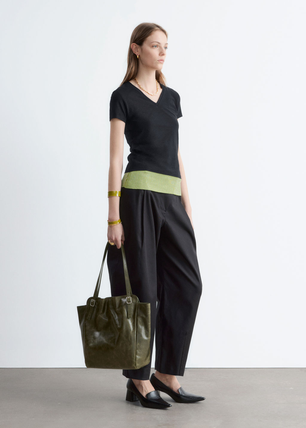 Camiseta de algod?n con escote en pico - H&m фото 6