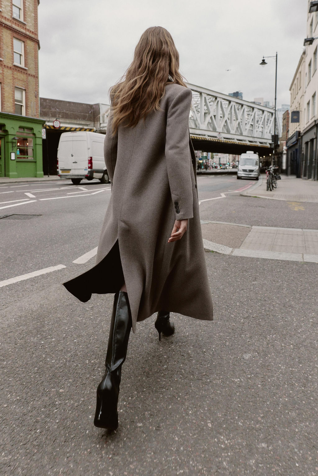 LONG DOUBLE-BREASTED COAT - Zara фото 2