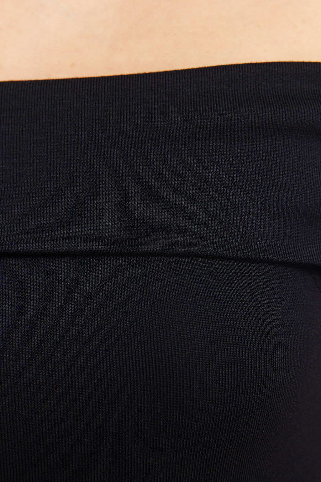 Siyah Carmen Yaka Viskoz/Yumusak Kumas Esnek Orme Madonna Yaka Bluz TWOSS24BZ00301 - Trendyolmilla фото 5