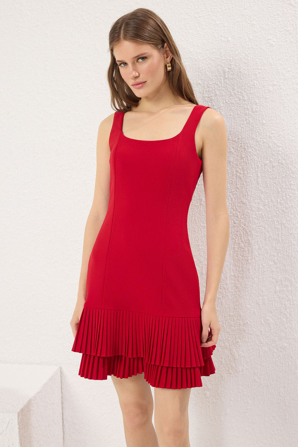 TRENDYOLMILLA Siyah Duz Piliseli Mini Dokuma Elbise TWOSS25EL00753  фото 3