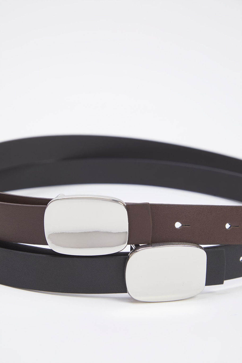 Trendyolmilla Siyah-Kahverengi 2li Paket Deri Gorunumlu Kad?n Kemer TWOSS25KE00014 фото 2