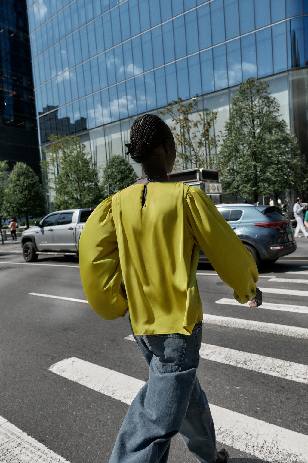 SATIN TOP WITH CUT-OUT SLEEVES - Zara фото 4