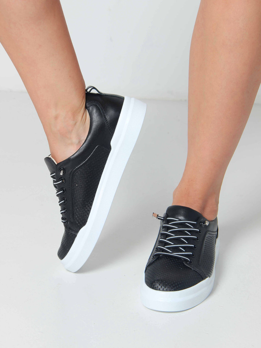 Кеды 158.p.palomaw. Черный